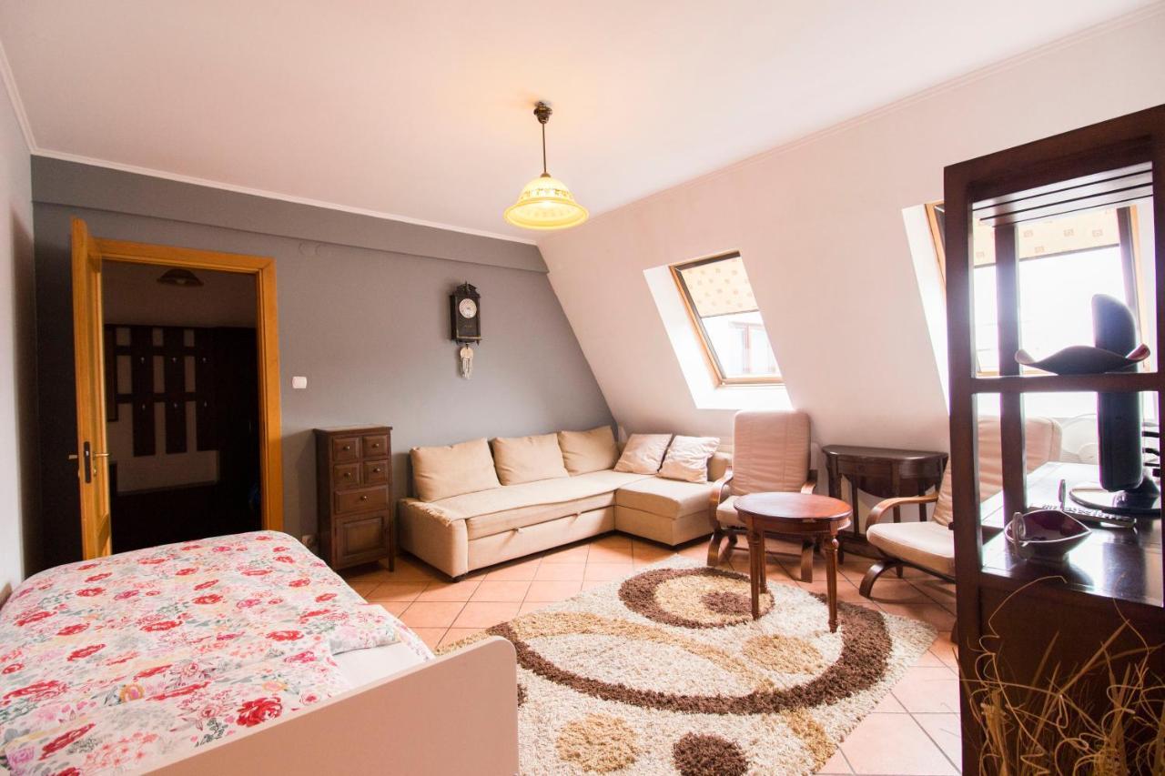 Happyestate - Old Town - Apartamenty Przy Rynku Вроцлав Екстер'єр фото